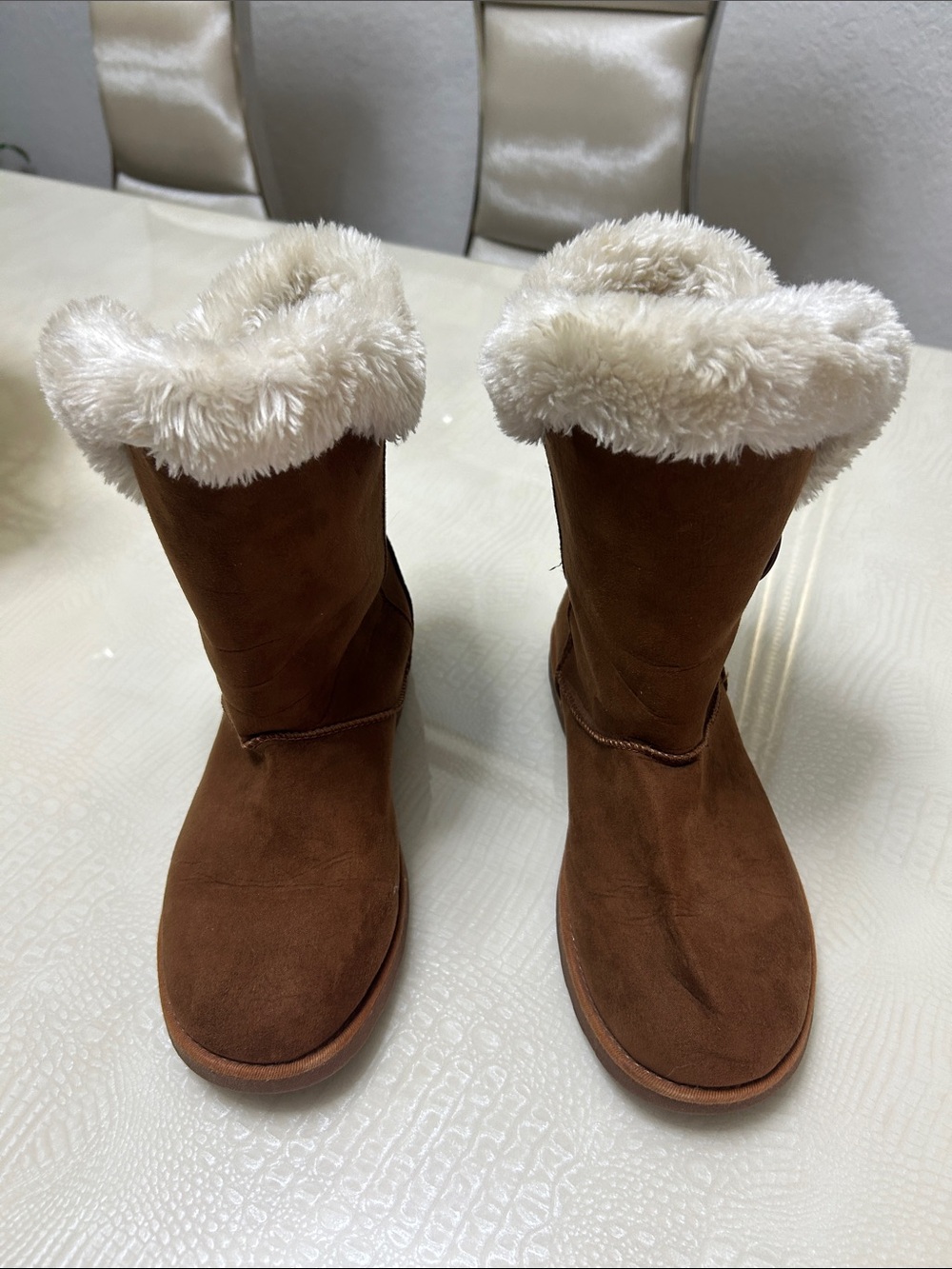Calistoga Women’s Brown Faux Fur Winter Boots Cozy Warm Casual